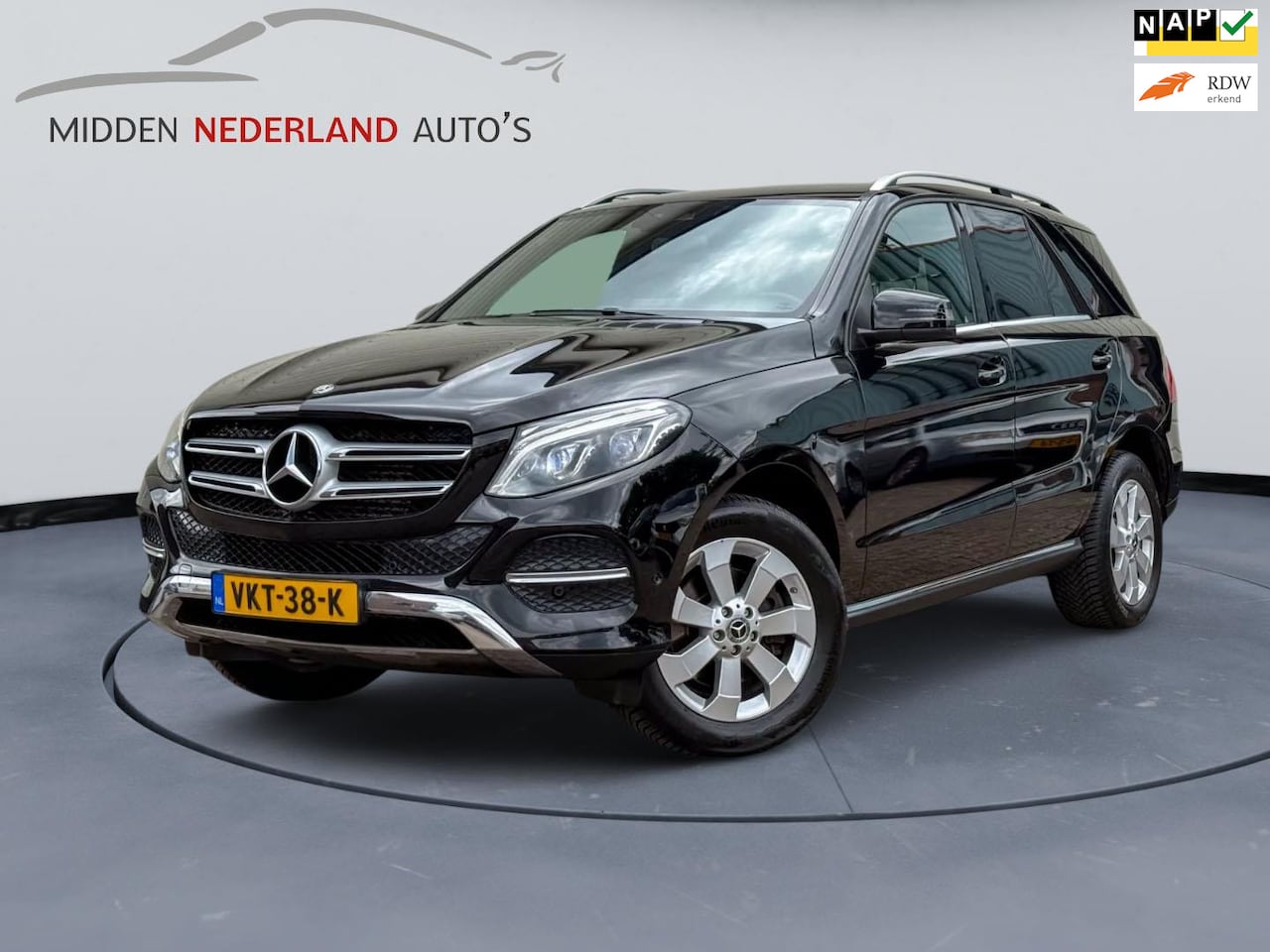 Mercedes-Benz GLE-Klasse - 250 D 4MATIC * GRIJS KENTEKEN * 3500KG TREKGEWICHT * - AutoWereld.nl