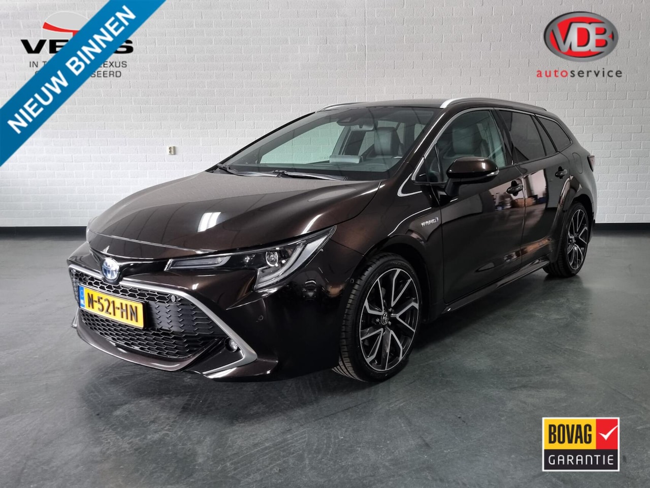 Toyota Corolla Touring Sports - 2.0 Hybrid Executive / Pano / JBL - AutoWereld.nl