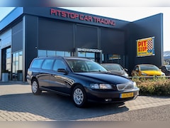 Volvo V70 - 2.4, 140 PK, Automaat, NL Auto, Airco, Trekhaak