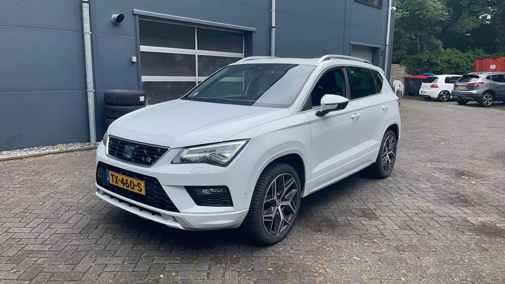 Seat Ateca - 1.5 TSI FR Business Intense | Trekhaak | Panoramadak | Alcantara | - AutoWereld.nl