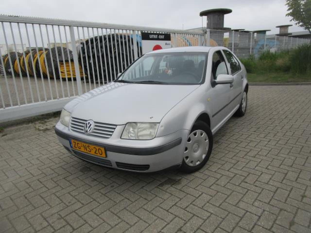Volkswagen Bora - 1.6 Trendline 1.6 Trendline - AutoWereld.nl