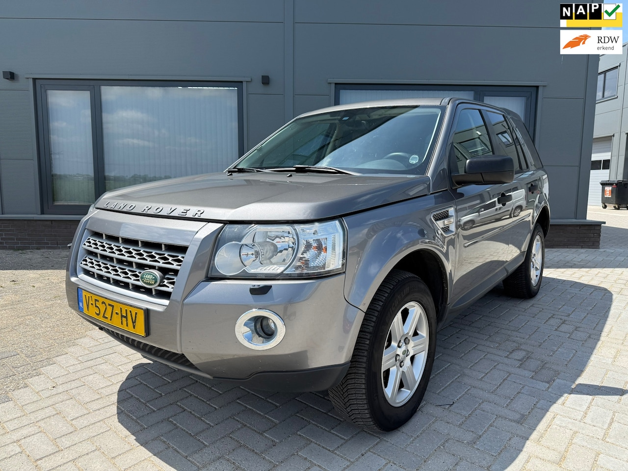 Land Rover Freelander - 2.2 TD4e HSE // Grijskenteken // PDC // Schuif.dak // Clima - AutoWereld.nl