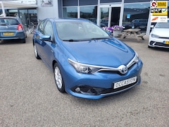 Toyota Auris - 1.8 Hybrid Executive AUTOMAAT