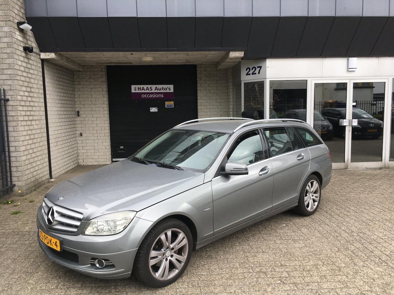 Mercedes-Benz C-klasse Estate - 180 CDI BlueEFFICIENCY Business Class Avantgarde / EURO-5 / NETTE STAAT / NAVI / CLIMA / A - AutoWereld.nl