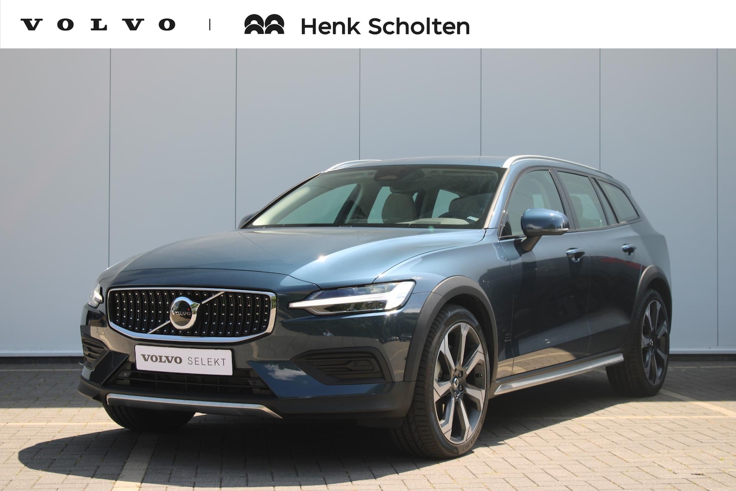 Volvo V60 Cross Country - B5 250PK AUT8 AWD Plus | Polestar Optimisation | Adaptive Cruise & Pilot Assist | Premium - AutoWereld.nl