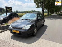 Ford Focus - 1.6-16V Cool Edition, AIRCO, ELEKT PAKKET, TREKHAAK, ZO MEENEMEN