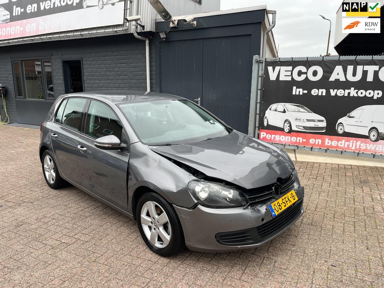 Volkswagen Golf - 1.4 TSI Highline schroef schade airbags OK - AutoWereld.nl