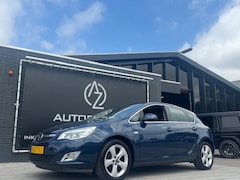 Opel Astra - 1.6 Selection