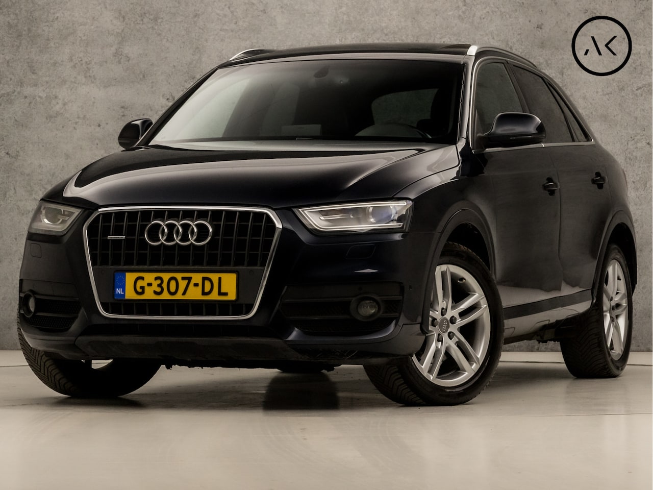 Audi Q3 - 2.0 TFSI quattro Sport 211Pk Automaat (PANORAMADAK, NAVIGATIE, GETINT GLAS, CLIMATE, STOEL - AutoWereld.nl
