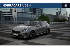 BMW 1-serie - 120 M Sport Automaat / Sportstoelen / Achteruitrijcamera / Adaptieve LED / M Adaptief onde