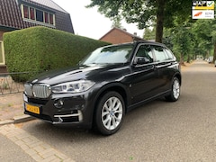 BMW X5 - XDrive40e iPerformance 313 PK luchtvering leder navigatie led