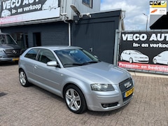 Audi A3 - 1.6 FSI Attraction ecc airco