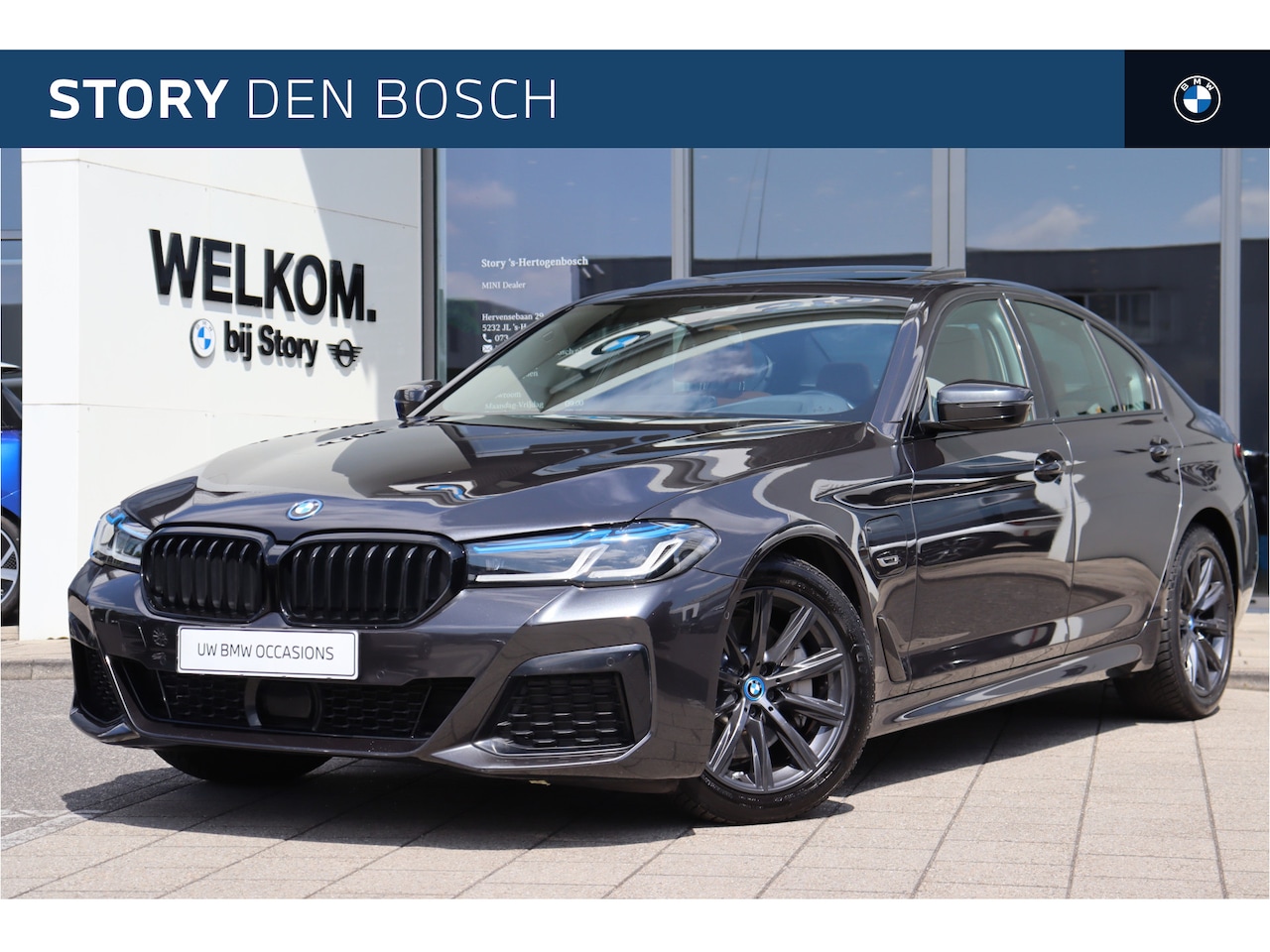 BMW 5-serie - 530e High Executive M Sport Automaat / Schuif-kanteldak / Laserlight / Achteruitrijcamera - AutoWereld.nl