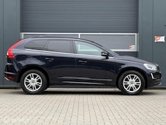 Volvo XC60 - AWD D4 2.4 5cilinder -D5 met 191PK Geartronic Momentum /Adap.cruise/Xenon/Sensus Nav/Drive