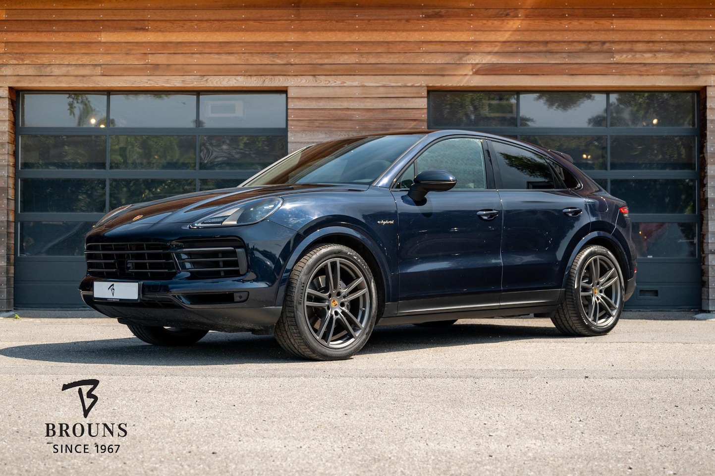 Porsche Cayenne Coupé - 3.0 E-Hybrid Platinum Edition | Blauw-Beige-Krijt | 1e. Eig. - AutoWereld.nl