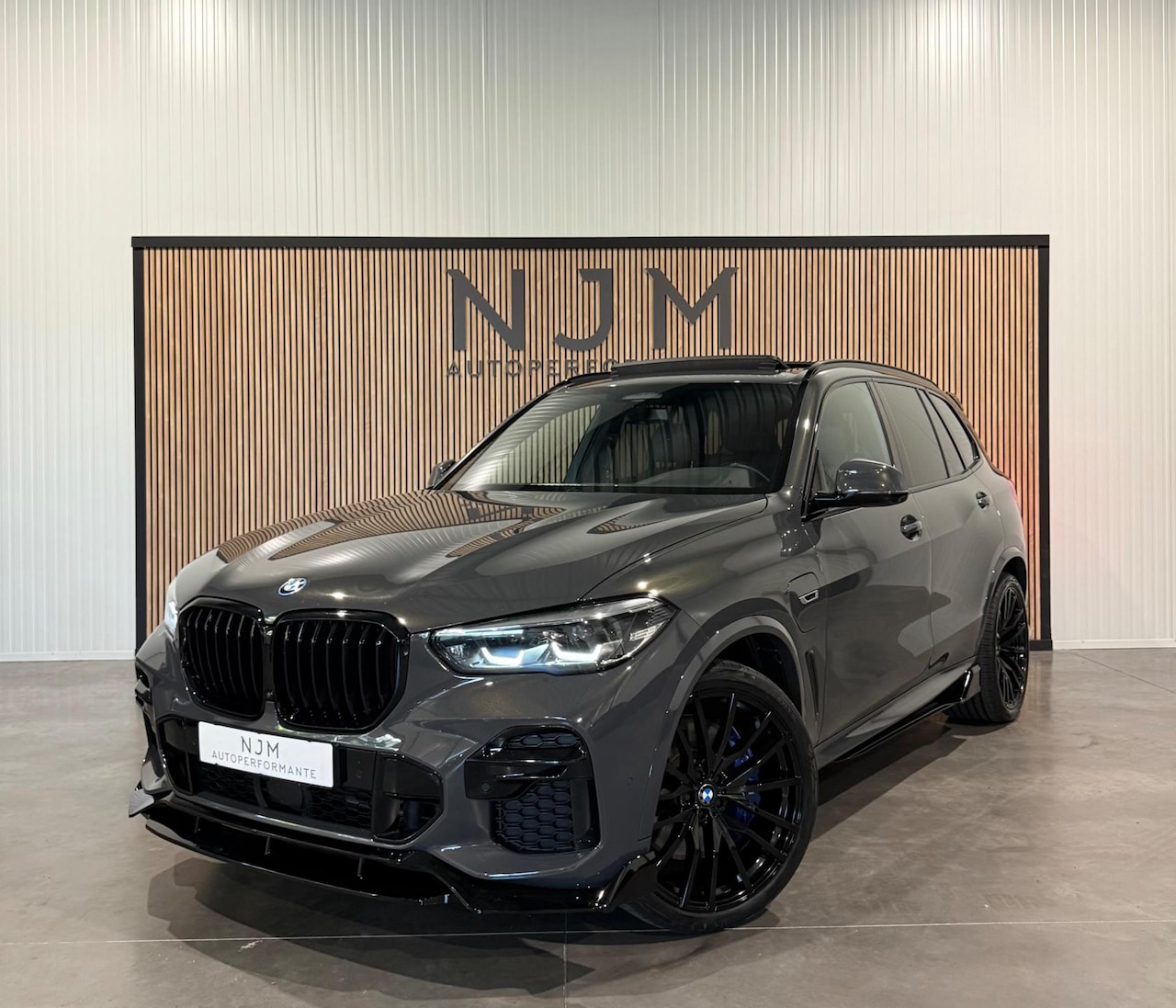 BMW X5 - XDrive45e M-Sport|Dravit|Carbon|Trekhaak - AutoWereld.nl