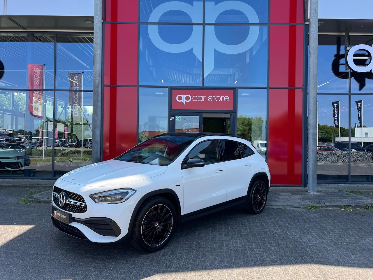 Mercedes-Benz GLA-Klasse - 250 e AMG Line 250 e AMG Line - AutoWereld.nl