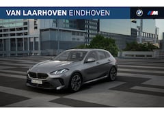 BMW 1-serie - 120 M Sport Automaat / Panoramadak / Achteruitrijcamera / Parking Assistant / Stoelverwarm