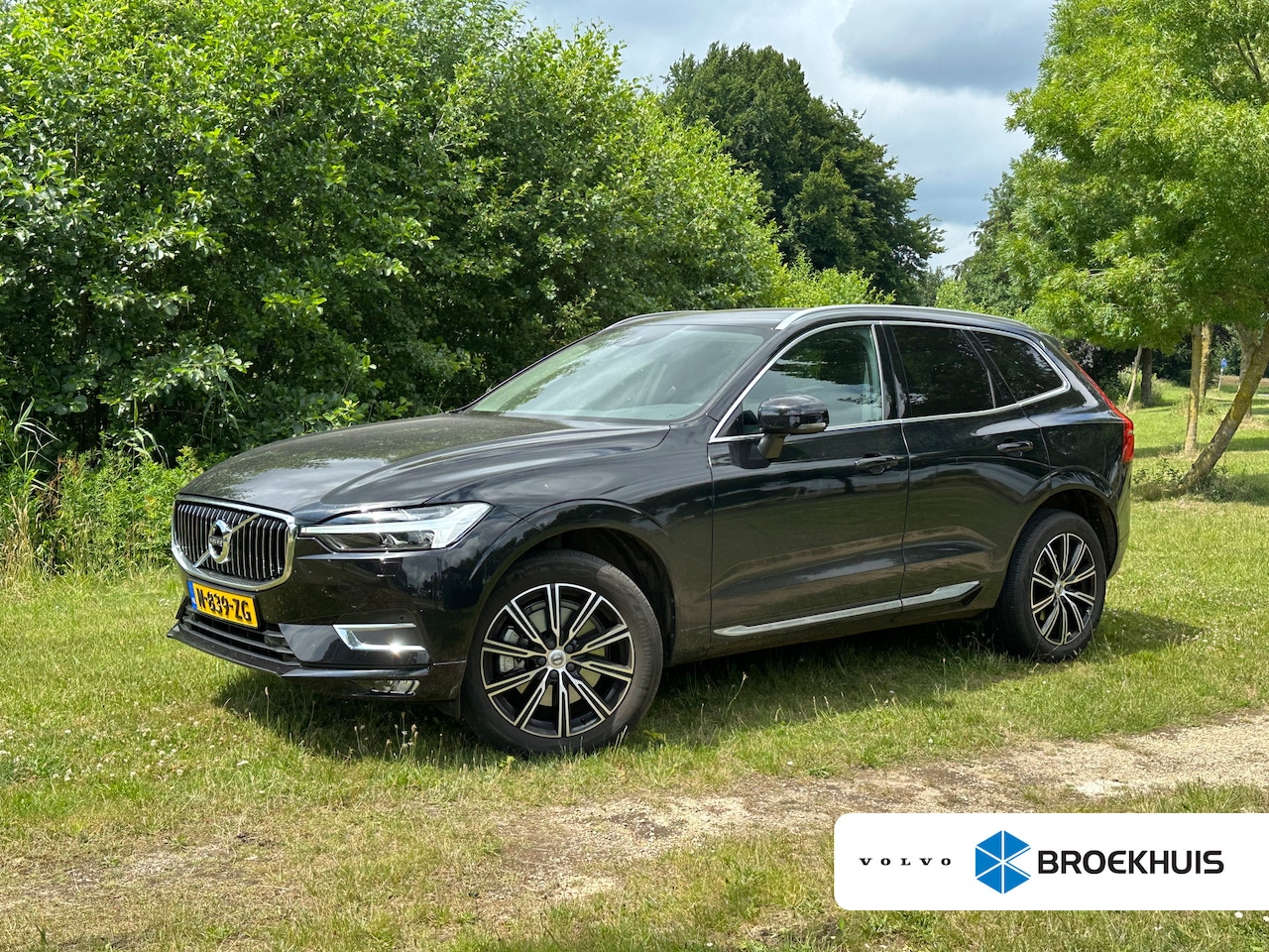 Volvo XC60 - 2.0 B5 Inscription | Achterbank verwarmd | Achteropkomend verkeer waarschuwing | Achteruit - AutoWereld.nl