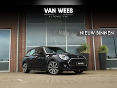 MINI Clubman - 1.5 Cooper Richmond Park Edition | 1e eigenaar | NL auto | Dakraam | LED | 18 inch | Camer