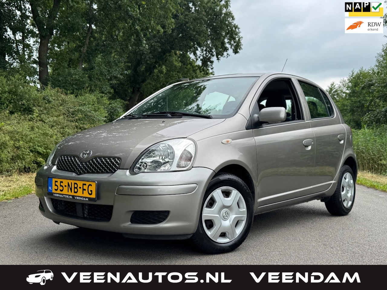 Toyota Yaris - 1.3 VVT-i Sol Weinig KM NAP 5 Deurs - AutoWereld.nl