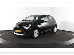 Toyota Aygo - 1.0 VVT-i x-play limited | Cruise Control | Camera | Navigatie | Airco |