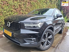 Volvo XC40 - 1.5 T3 R-Design