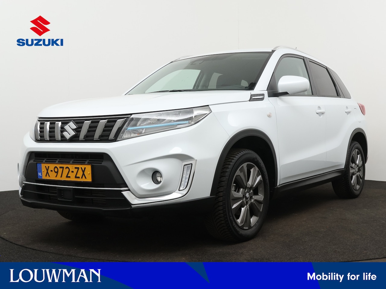 Suzuki Vitara - 1.4 Boosterjet Select Smart Hybrid | Verwarmde voorstoelen | Dodehoekdetector | MR - AutoWereld.nl