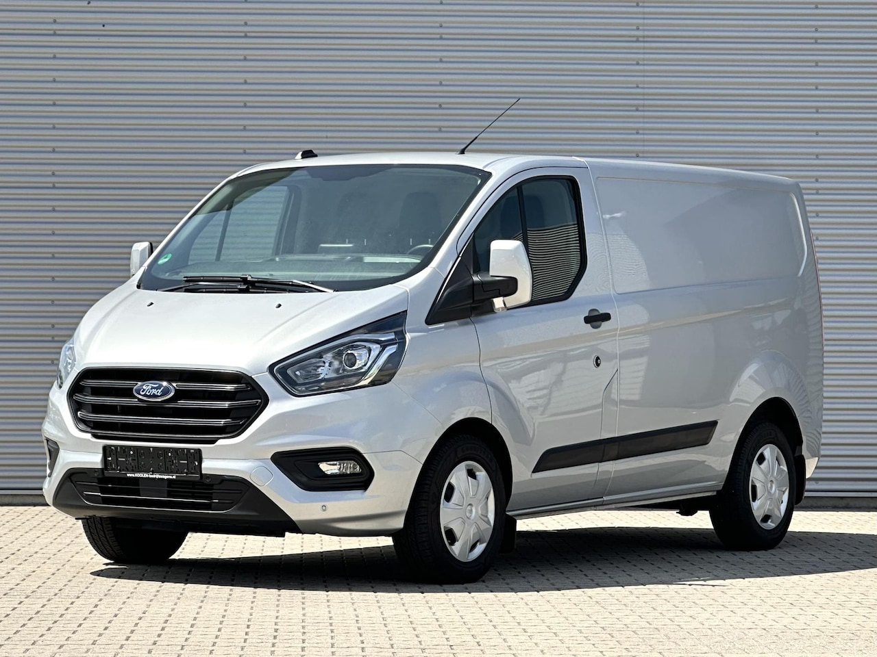 Ford Transit Custom - 300 2.0 TDCI L1 Trend Automaat|Camera|130pk|Airco - AutoWereld.nl