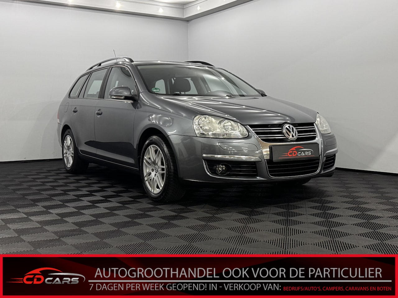 Volkswagen Golf Variant - 1.6 Trendline Airco, Mistlamp, Sportief velgen, Radio - AutoWereld.nl