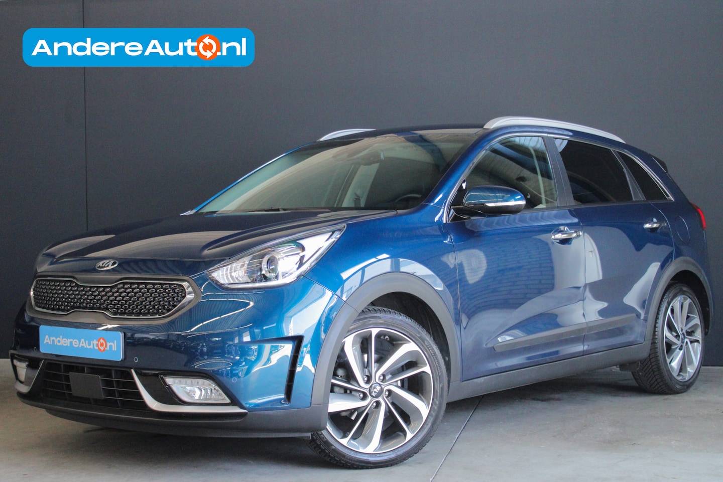 Kia Niro - 1.6 GDi Hybrid ExecutiveLine |elek stoel|leder|dealer onderhouden|stoelventilatie| - AutoWereld.nl