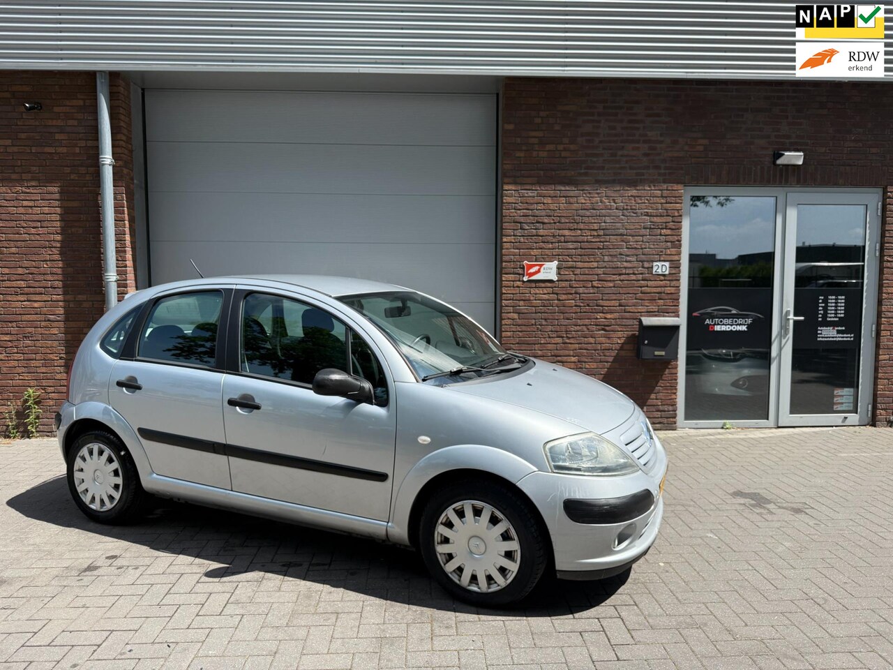 Citroën C3 - 1.4i Différence|AUTOMAAT|AIRCO|NIEUWE APK - AutoWereld.nl