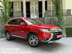 Mitsubishi Outlander - 2.0 ClearTec Automaat Navi Camera Xenon CarPlay Climate Cruise Ctr Stoelverwarming Full Op