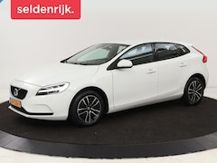 Volvo V40 - 2.0 T2 Nordic+ | Stoelverwarming | Trekhaak | Standkachel | Navigatie | Full LED | Verwarm