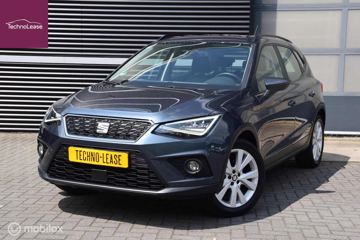 SEAT Arona - 1.0 TSI Style Stoelverwarming LED PDC Apple Carplay