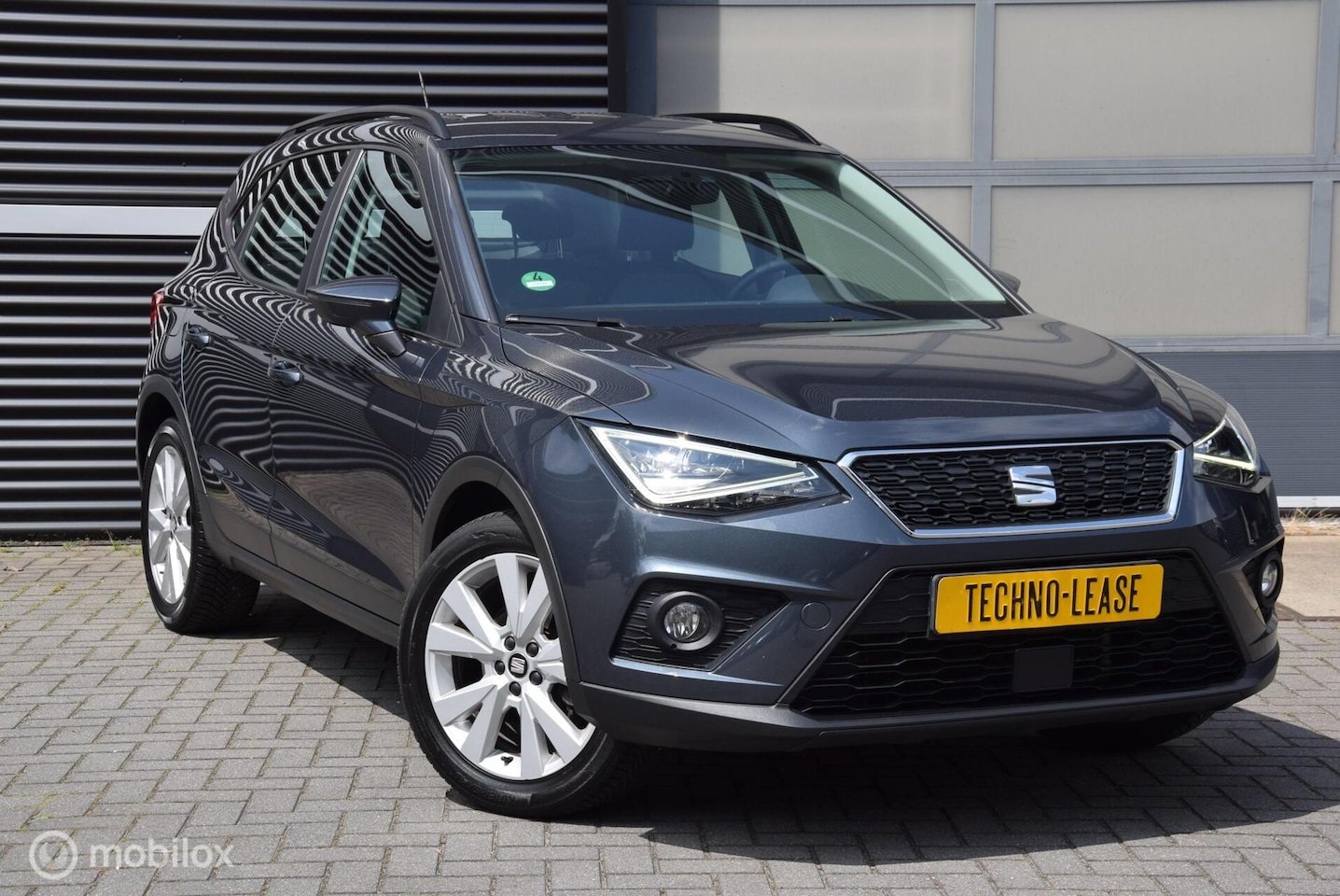 SEAT Arona - 1.0 TSI Style Stoelverwarming LED PDC Apple Carplay