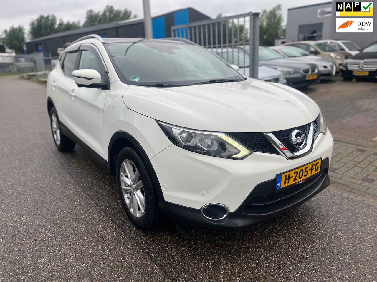 Nissan Qashqai - 1.2 Tekna l Automaat niet goed - AutoWereld.nl