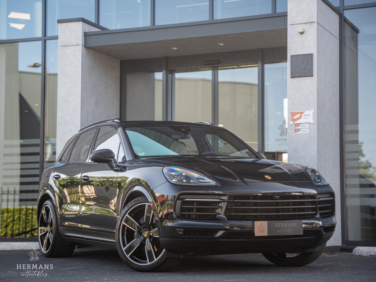 Porsche Cayenne - 3.0 E-Hybrid Platinum / 1st owner / Pano / Bose / Sport-chro - AutoWereld.nl