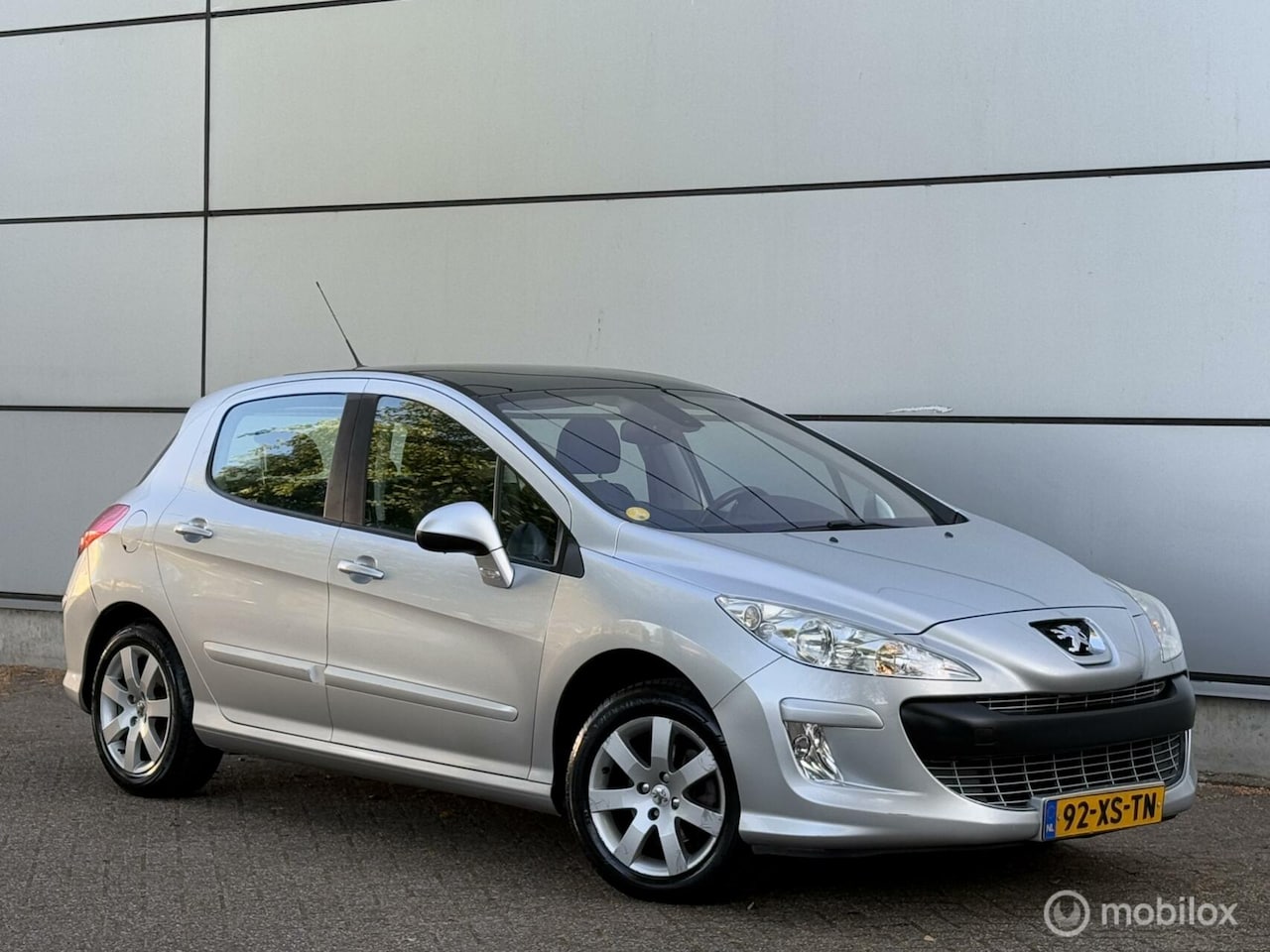 Peugeot 308 - 1.6 VTi Pano|Clima|Cruise|Park Sensor|Nap|Boekje - AutoWereld.nl