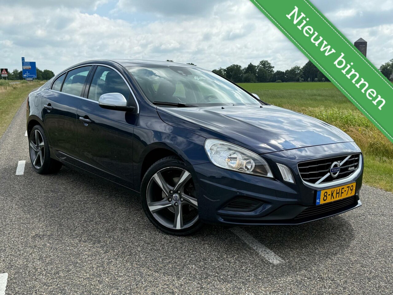 Volvo S60 - 1.6 T3 Aut R-Design 150pk | Orig NL - AutoWereld.nl