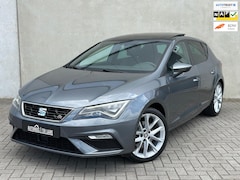 SEAT Leon - 1.8 TSI FR DSG Pano 18'' Carplay Camera Sound LED