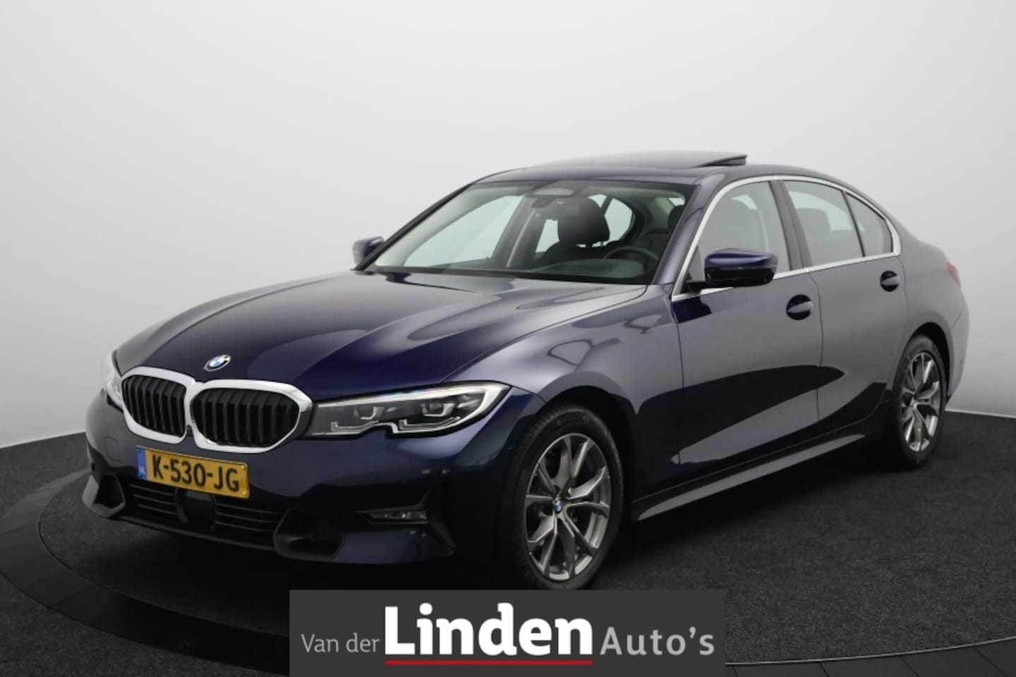 BMW 3-serie - 318 318i High Executive Edition | Live Cockpit | Schuif-Kantel Dak | 360° Camera | Leer - AutoWereld.nl