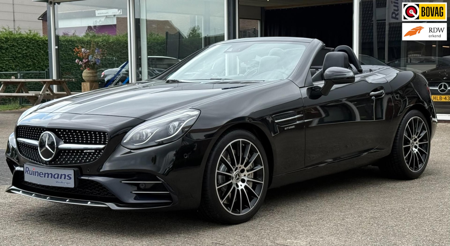 Mercedes-Benz SLC - AMG 43 V6 /ILS / MAGIC SKY / MEMORY / AIRSCARF - AutoWereld.nl
