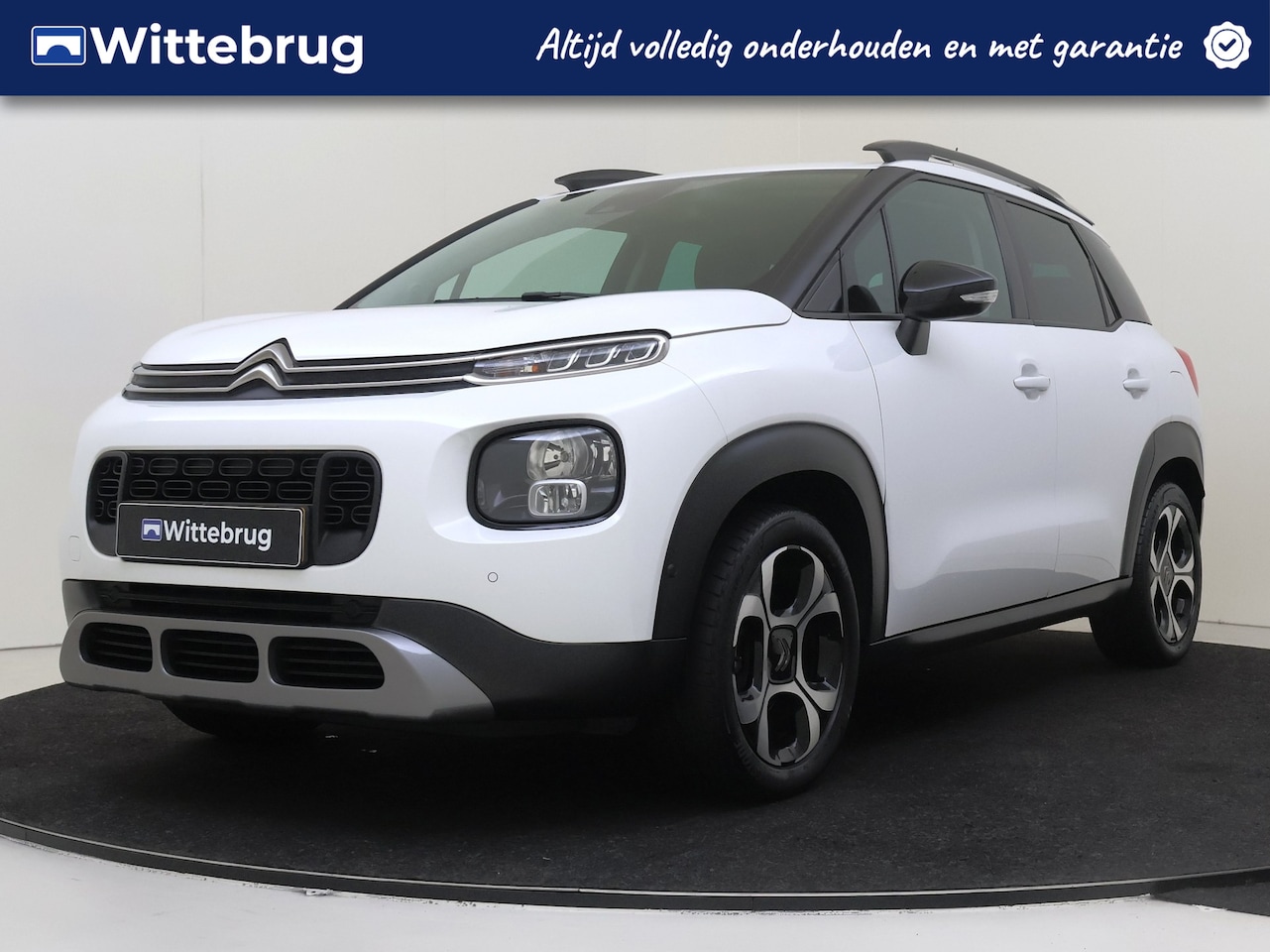 Citroën C3 Aircross - 1.2 PureTech Shine Leuke wagen met hoge instap! - AutoWereld.nl