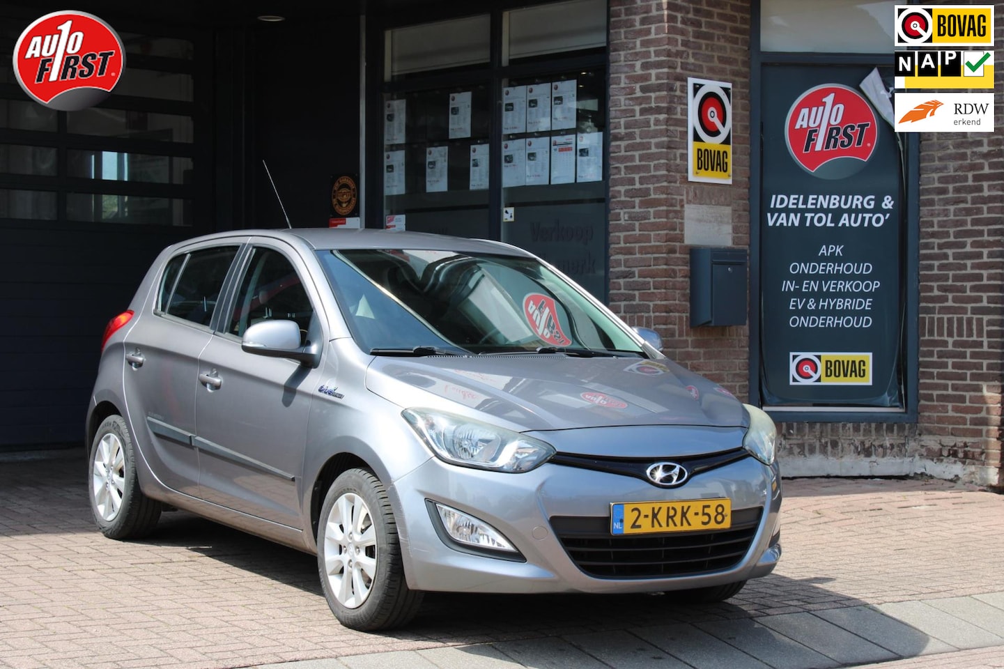 Hyundai i20 - 1.2i i-Motion // trekhaak // Pdc // Airco // 5drs - AutoWereld.nl