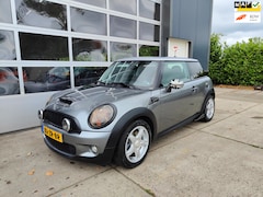 MINI Cooper S - 1.6 Automaat Navi