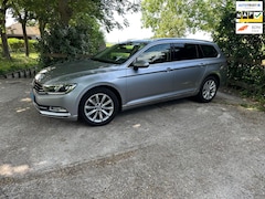 Volkswagen Passat Variant - 2.0 TDI Elegance Business R