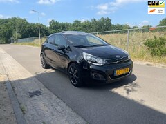 Kia Rio - 1.2 CVVT Super Pack [Bom Volle Rio][L&M][Pano]