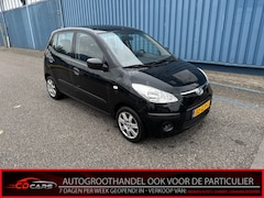 Hyundai i10 - 1.1 Dynamic Cool Airco, Lichtmetalen velgen, Radio Bij de verkoop van gebruikte voertuigen