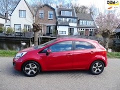 Kia Rio - 1.2 CVVT 86pk 5-deurs Airco Cruise Trekhaak LED Zuinig A-label